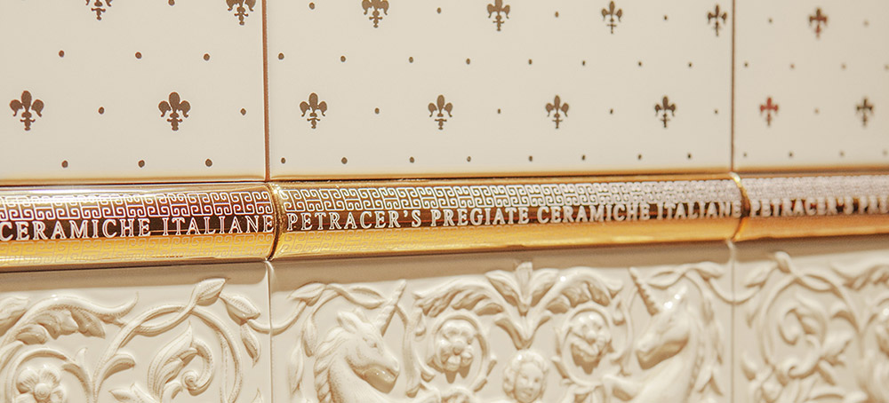  Petracer's Grand Elegance Gold 